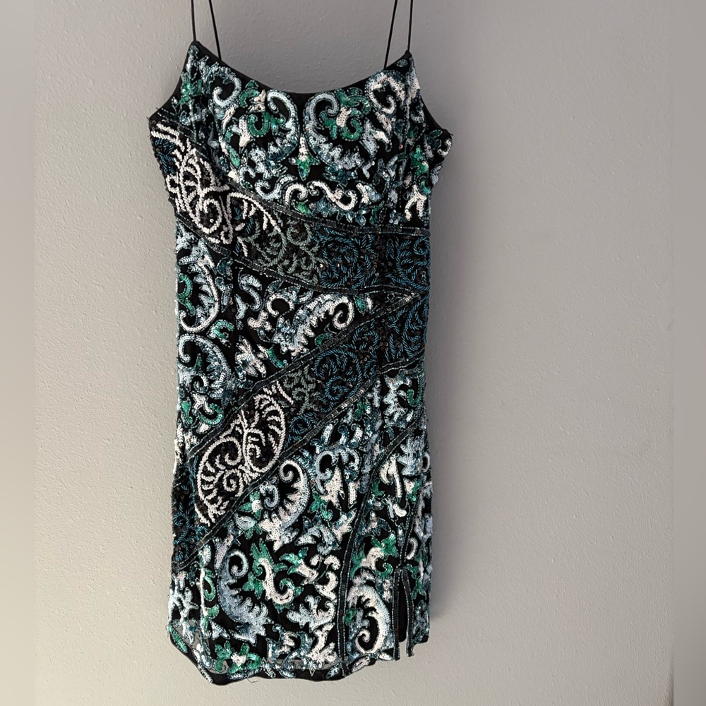 Sherri Hill Patterned Beaded Cocktail Dress - Picture 3 of 8